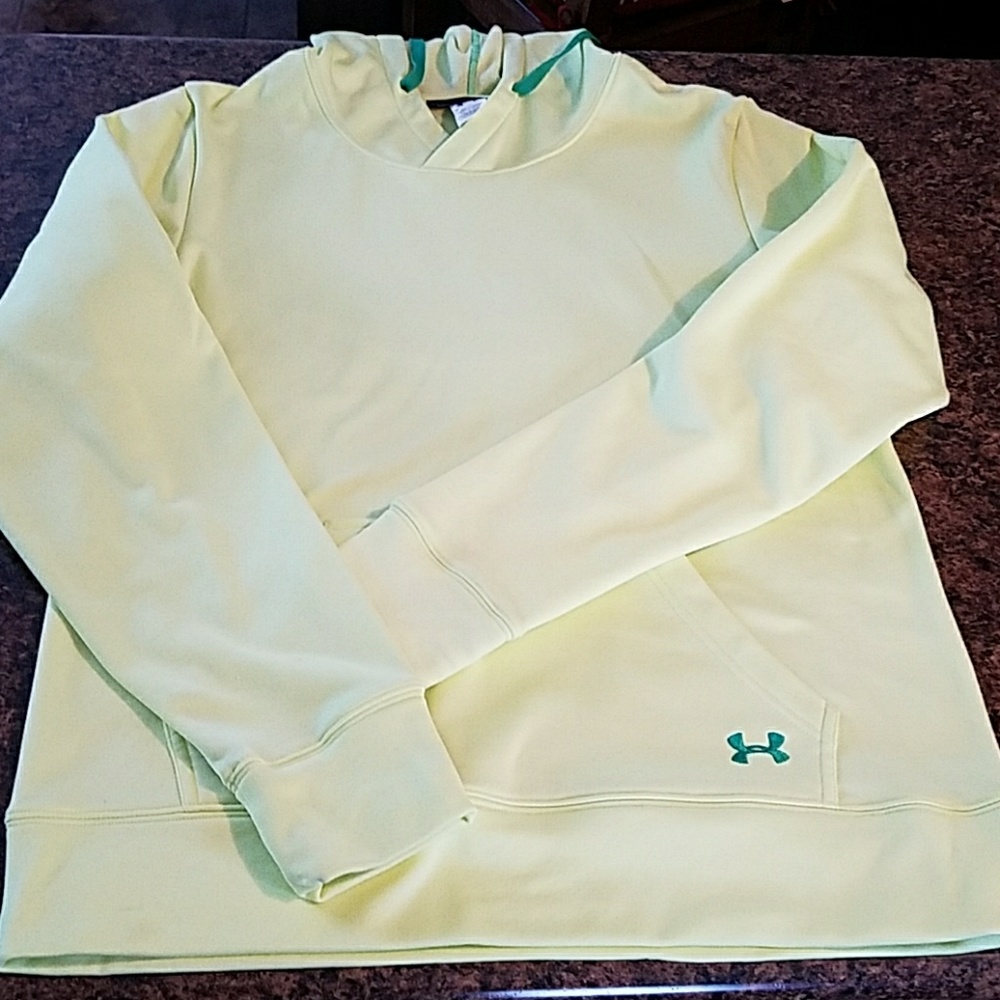 Donating 6/30 - Under Armour Hoodie